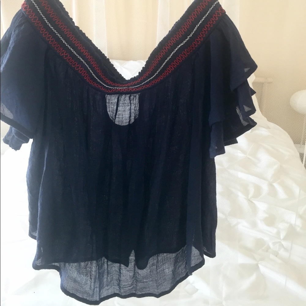 Lulu’s Always Stylish Off-The-Shoulder Crop Top